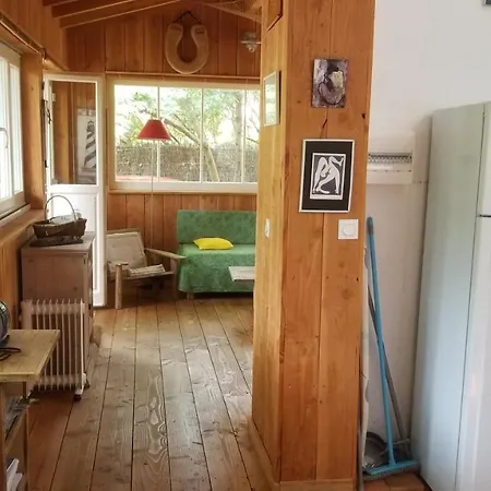 Apartament Les *